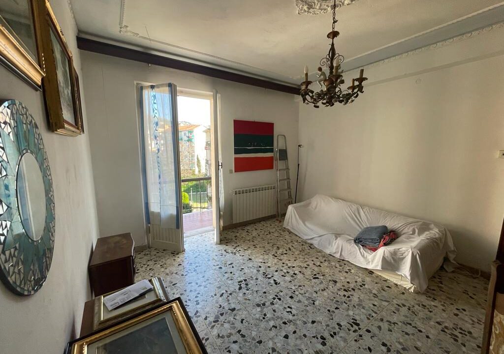 f0ef3e59-746c-4a69-bb78-b841eff8f317